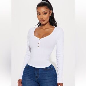 FASHION NOVA Ribbed White Long Sleeve Top Size L